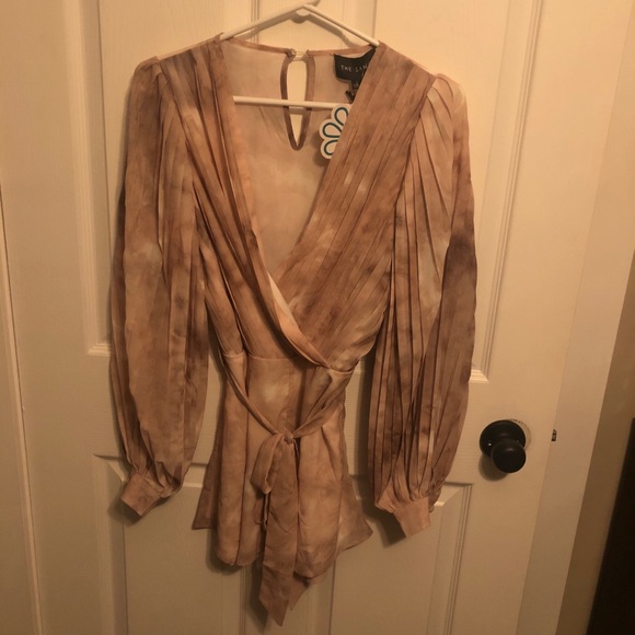 “Caught in a Daze Romper” - Picture 2 of 3